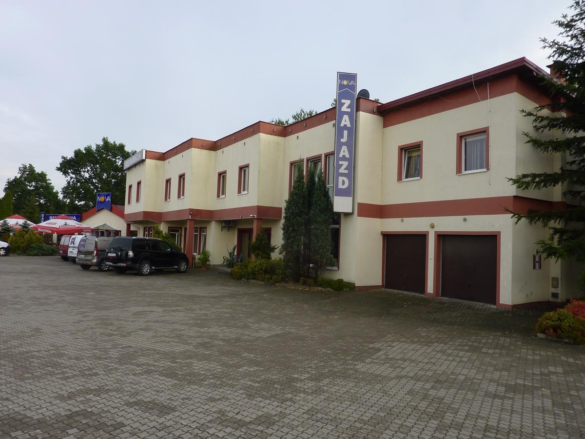 Restauracja - Hotel Nova Skepe Exterior foto